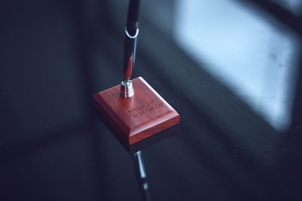 医師面談の実施により後遺障害診断書を書き換えてもらいCRPS最高等級の後遺障害等級７級を獲得した事例